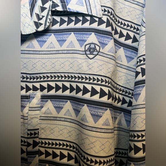 ARIAT Men’s VentTEK Classic Fit Shirt - Picture 3 of 8